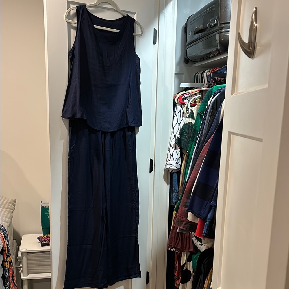 Navy Sleeveless Jumpsuit